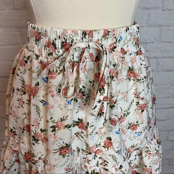 NEW Floral Skirt - Picture 6 of 14